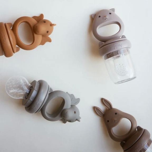 Konges Sløjd 2 Pack Fruit Feeding Pacifier Dragon and Cat - Whale / L’eau
