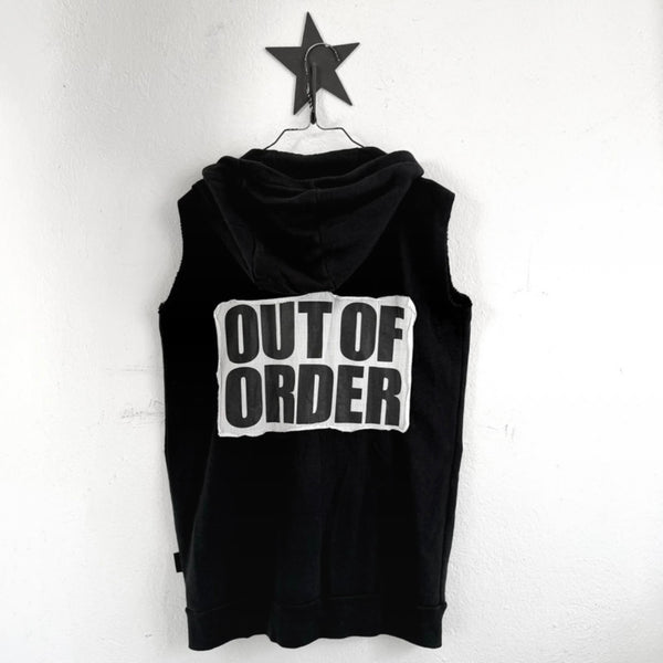 Pre-loved Nununu Sleeveless Out of Order Zipper Vest Black - Size 12 / 14 Years available at 1love2hugs3kisses ibiza