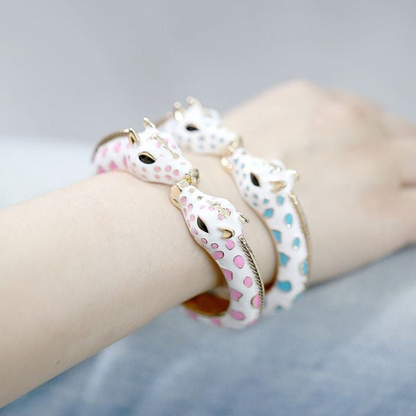 giraffe-bangle-bracelet-enamel