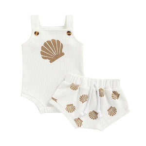 1love2hugs3kisses Baby Onesie White Shell + Shorts