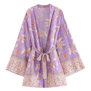 1love2hugs3kisses Short Kimono Lilac Floral