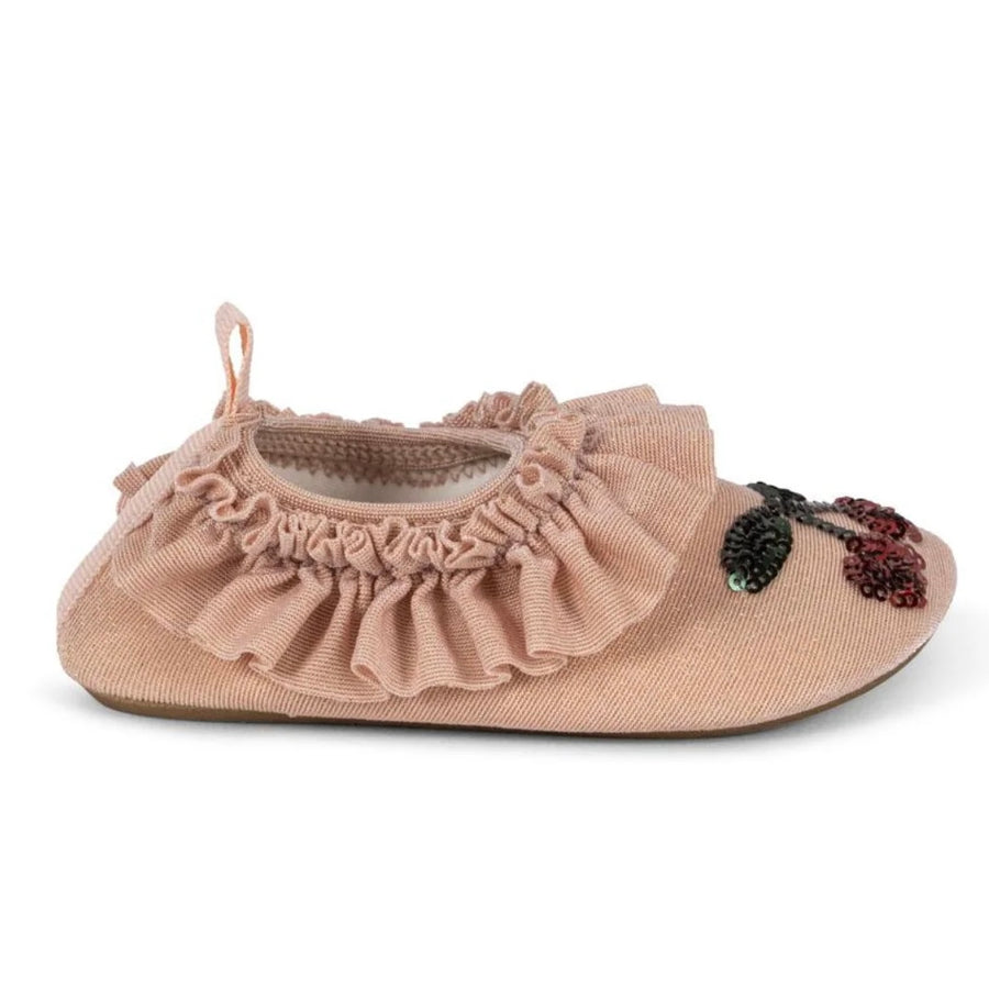 Konges Sløjd Jade Swim Shoes Evening Sand – kids swim shoes for beach and pool, available at 1Love 2Hugs 3Kisses Ibiza.