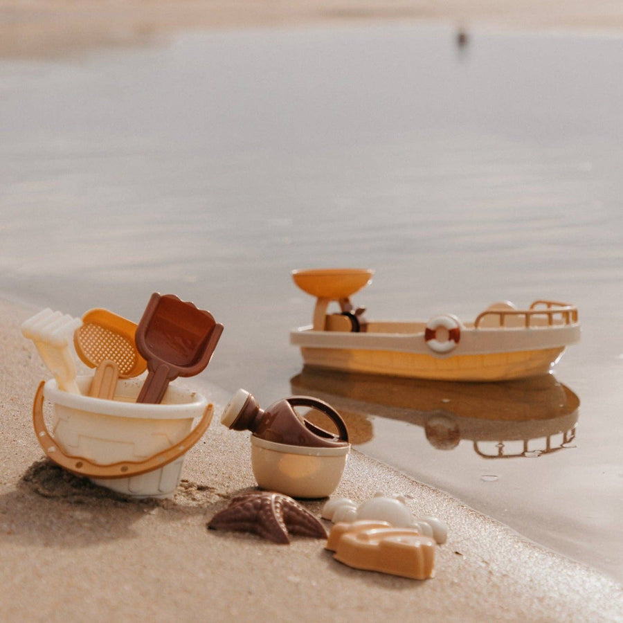 Mrs.Ertha Beach Toy Set - All Aboard From 1love2hugs3kisses Ibiza
