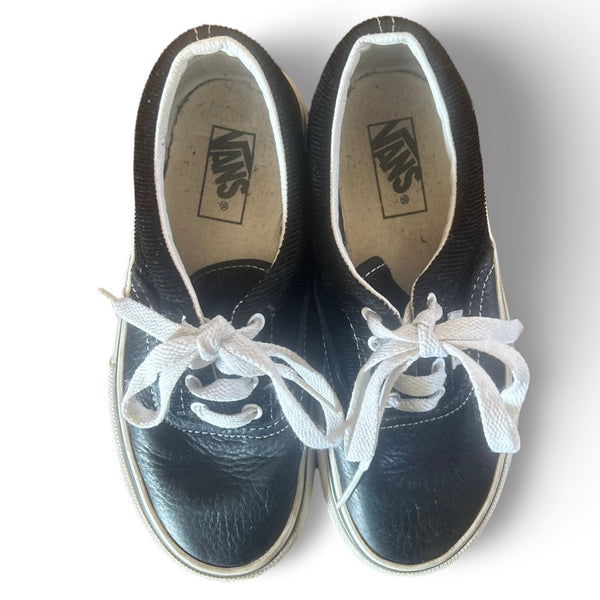 Pre Loved Vans Bblack leather Shoes kids Size 30 EU / 12.5 US available at 1love2hugs3kisses ibiza