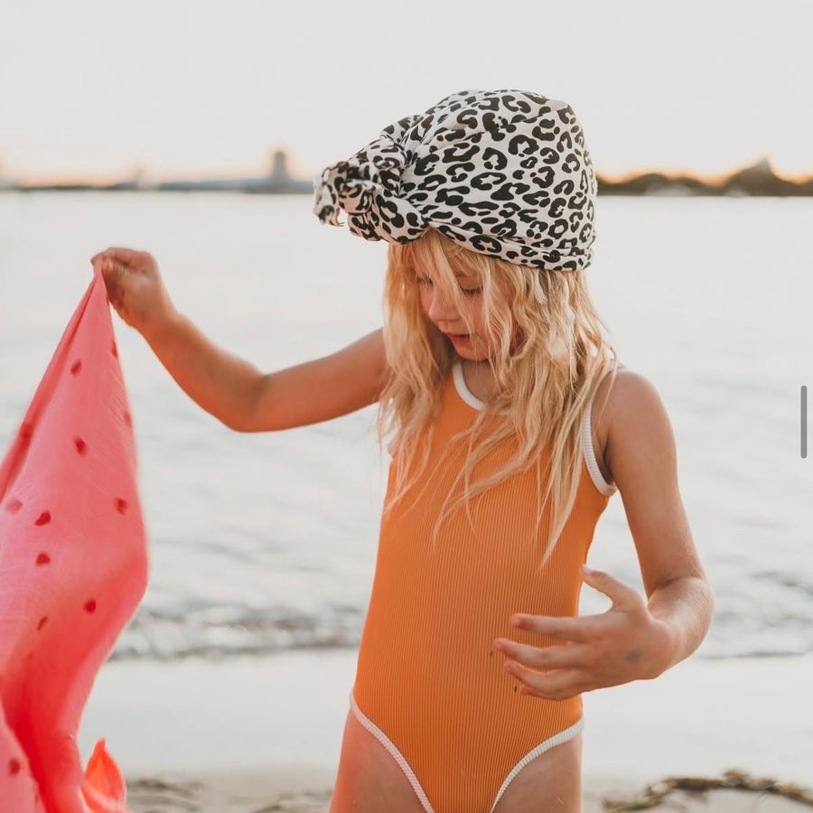 Rose in April Bianca Large Swadlle Heart - Flamingo Pink Available at 1love2hugs3kisses ibiza