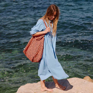 Rose in April Elisa Bag Leopard Coral – stylish leopard print shoulder bag with coral details, available at 1Love 2Hugs 3Kisses Ibiza.