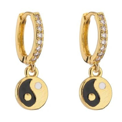 Yin Yang Earrings Gold - Black from 1love2hugs3kisses Ibiza