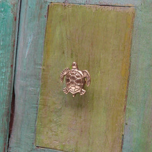 Doing Goods Tommy Turtle door Knob - 1love2hugs3kisses Ibiza