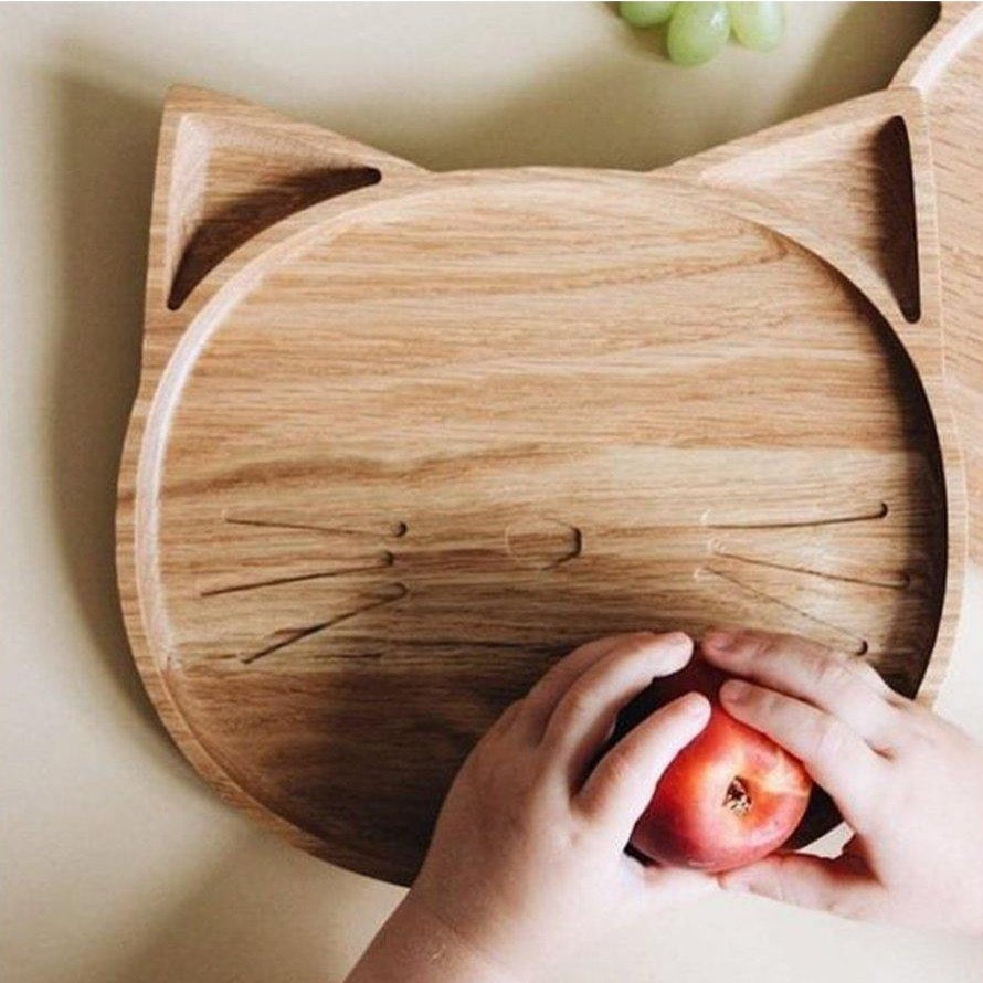 Liewood Conrad Wooden Plate Cat from 1love2hugs3kisses Ibiza