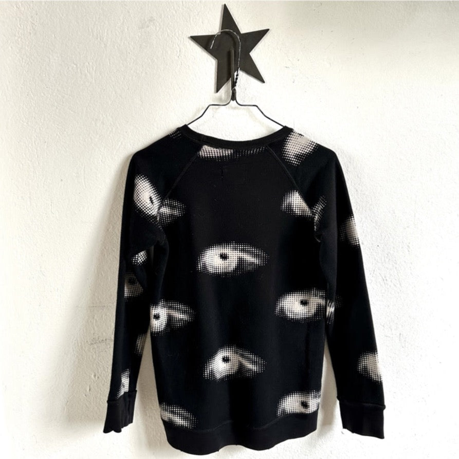 Pre-loved Nununu eyes Sweater Black size 6-7 years available at 1love2hugs3kisses Ibiza